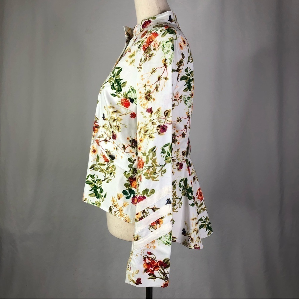 NWT Disney Colleen Atwood Alice through the Looking Glass floral jacket S - Picture 6 of 12